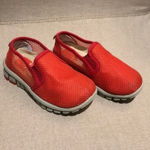 NoSox Slip-on Red  Mesh Shoe Toddler 8